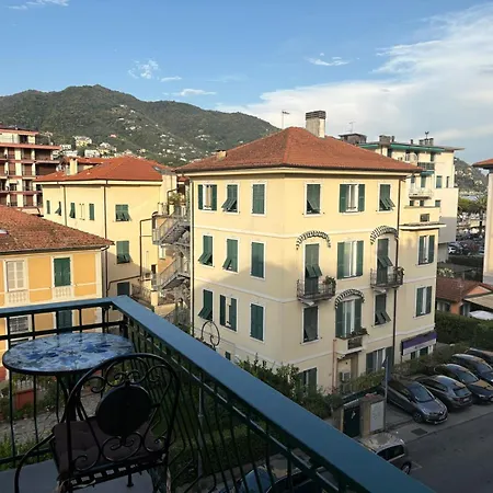 Welcome Riviera-colombo 12-102-totalmente Rinnovato Luglio 2026-3 Da Letto Ciascuna Con Condizionatore -150 M Dal Centro - Parcheggio A 20 Euro Al Giorno Da Prenotare -parking At 20 Euro Per Day If Available Apartment Rapallo